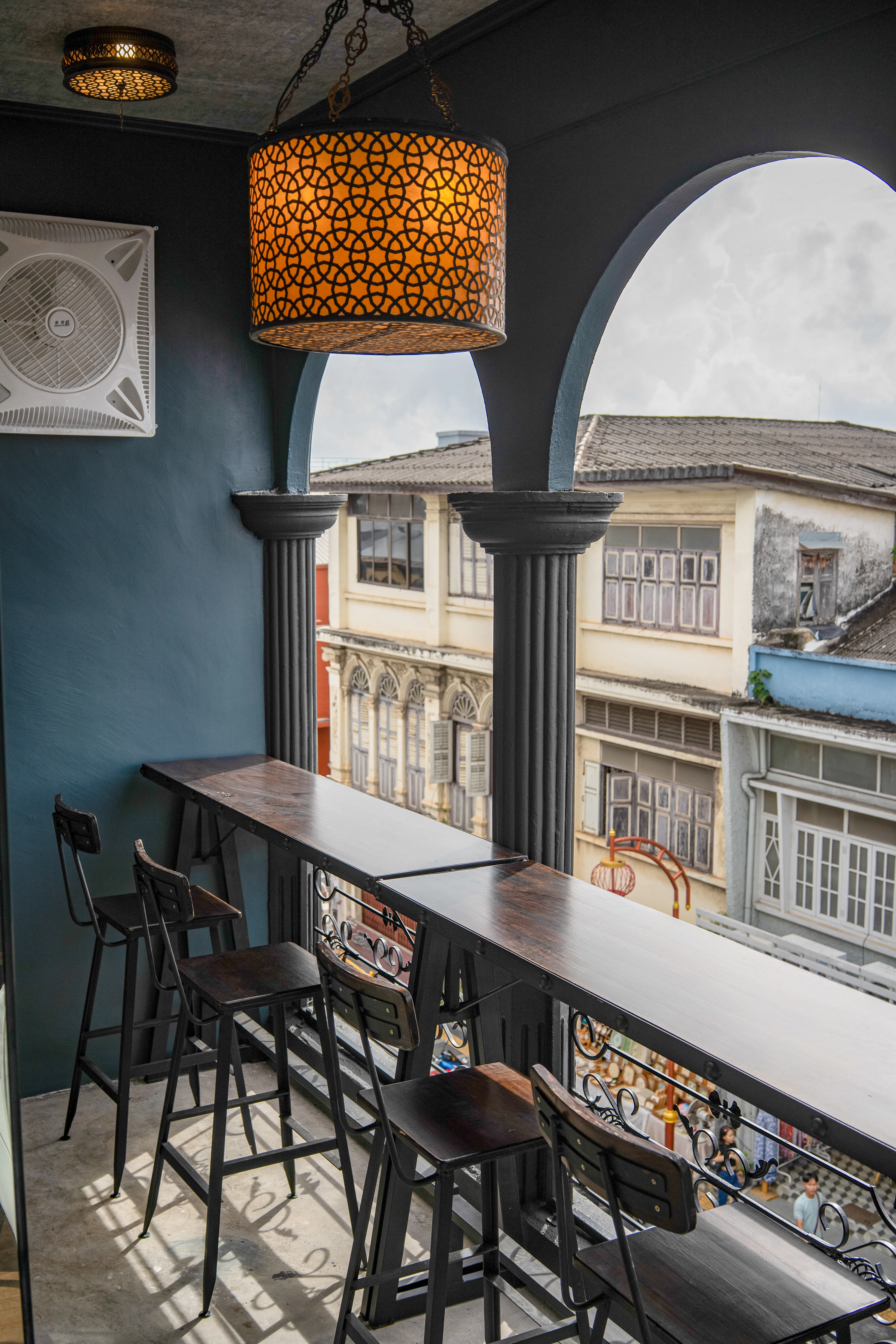 Rooftop Terrace — Sunset Seating